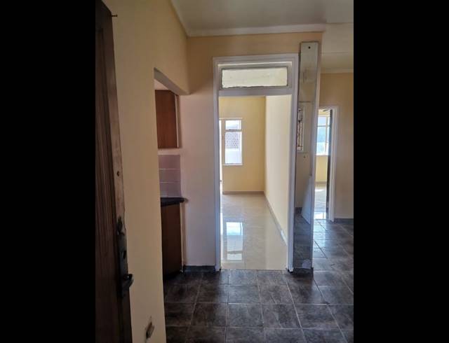 1 BEDROOM APARTMENT FOR SALE IN OVERPORT